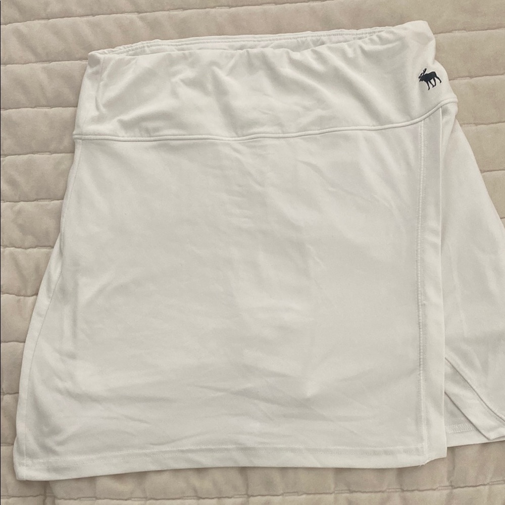 Abercrombie Kids White Athletic Skirt with built in shorts